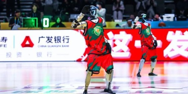 开云注册-球星助阵、机器人天团出道！广发银行亮相CBA全明星周末