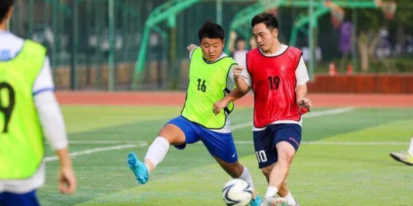 开云体育官网登录-战鼓擂响！南充队完成首次集训 全力以赴备战“川超”