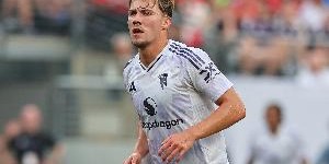 开云账号-德天空：莱比锡今夏也曾有意霍伊伦，但球员薪资&amp;amp;交易总价过高