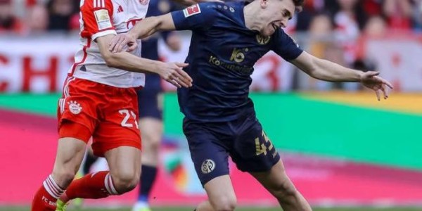 久违了，欢乐的安联竞技场，以及踢得开心的“磁鸡”