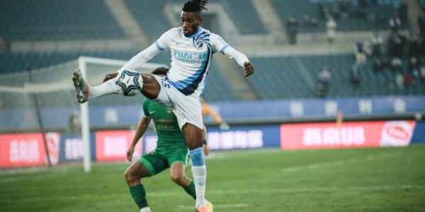 开云体育官网登录-德转显示前大连人外援曼佐基加盟港超东区，他曾为大连人出战38次